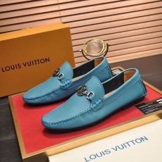 Louis Vuitton Low Shoes